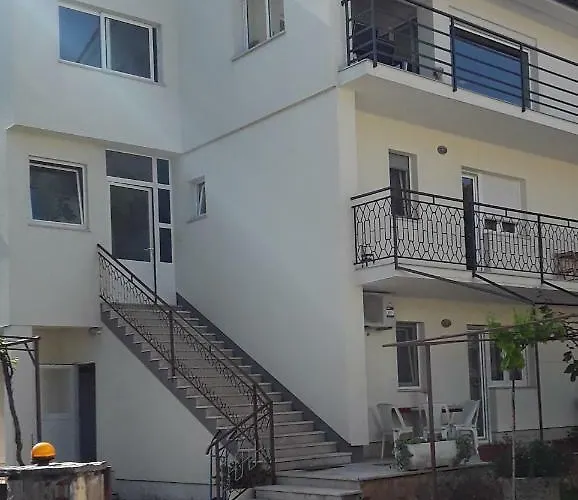 Apartment Mirta